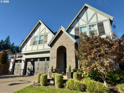 /international/us/15315-se-lewis-st-happyvalley-or-110106693359/