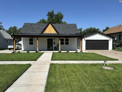 /international/us/505-w-avenue-n-lyons-ks-110107048835/