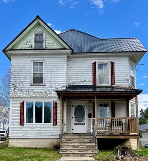 /international/us/25-elm-street-houlton-me-110107932815/