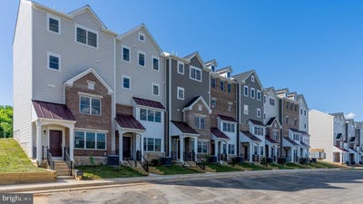 /international/us/972-orchard-ridge-place-woodstock-va-110109001455/