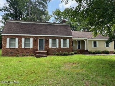 /international/us/124-albemarle-drive-drive-ahoskie-nc-110100899683/