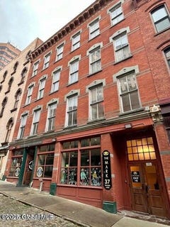 /international/us/37-maiden-lane-albany-ny-110107279215/