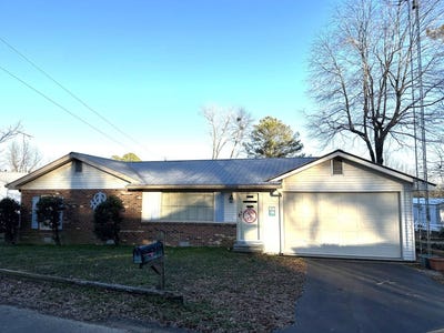 /international/us/340-walnut-dr-springville-tn-110097706182/