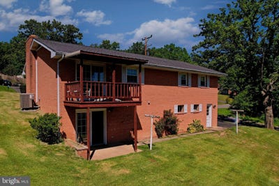 /international/us/203-marsh-avenue-westernport-md-110108716391/