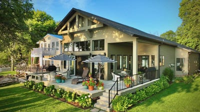 /international/us/5109-lakeshore-drive-okoboji-ia-110098752448/