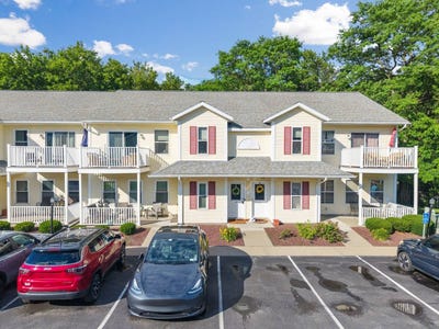 /international/us/1710-cambridge-manor-drive-schenectady-ny-110109037740/