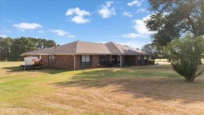/international/us/508-fir-rd-gladewater-tx-110119556394/