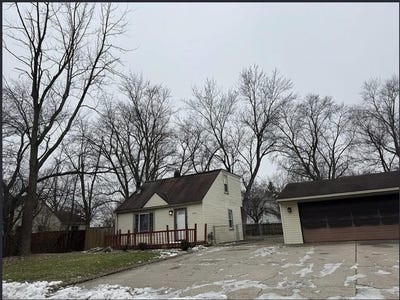 /international/us/22641-albion-avenue-farmington-mi-110106952229/