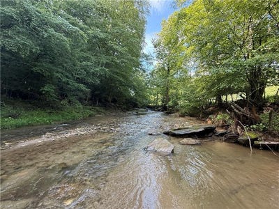 /international/us/581-elk-lane-deep-gap-nc-110101523194/