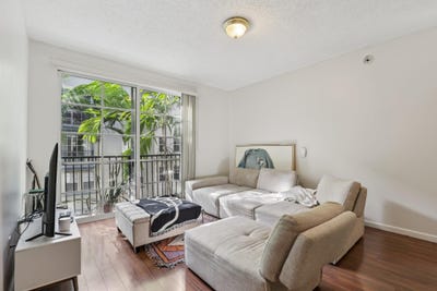 /international/us/533-ne-3rd-avenue-fort-lauderdale-fl-110107160386/