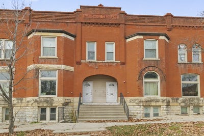 /international/us/115-n-hickory-street-joliet-il-110107783989/