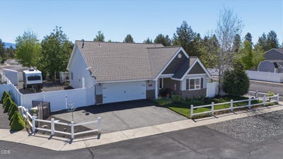 /international/us/51430-mac-court-la-pine-or-110108491544/