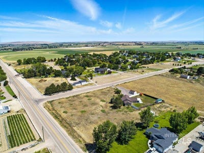 /international/us/5951-verde-dr-nampa-id-110100593984/