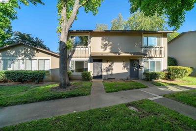 /international/us/8848-la-riviera-dr-sacramento-ca-110108917500/