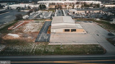 /international/us/1625-ritner-highway-carlisle-pa-110107163275/