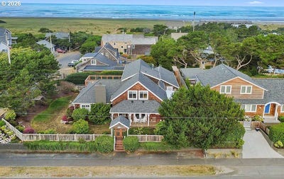 /international/us/738-n-marion-ave-gearhart-or-110119466356/