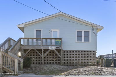 /international/us/901-ocean-drive-emerald-isle-nc-110100077896/
