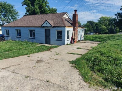 /international/us/8109-cler-avenue-unincorporated-mn-110101074730/?lang=id