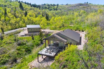/international/us/10256-n-basin-canyon-road-park-city-ut-110099408911/