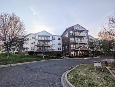 /international/us/2231-penn-place-north-saint-paul-mn-110107583876/
