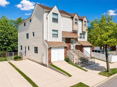 /international/us/119-logan-avenue-staten-island-ny-110108164463/