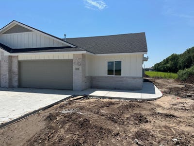 /international/us/2121-w-elk-ridge-ave-goddard-ks-110101212975/