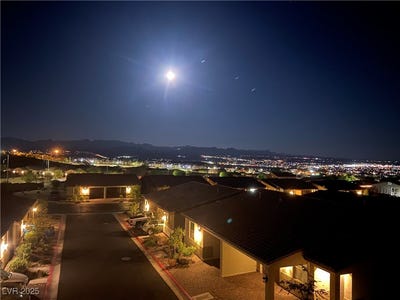 /international/us/2681-chinaberry-hill-street-laughlin-nv-110101662250/