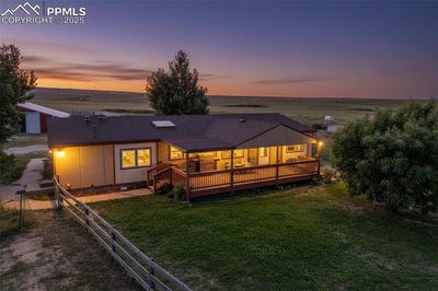 /international/us/9235-guthrie-road-calhan-co-110103679247/
