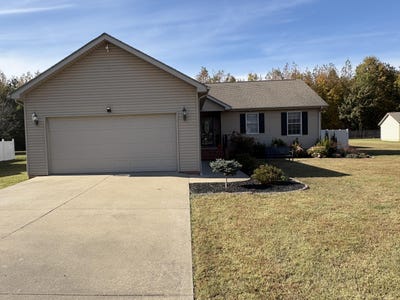 /international/us/321-chadwick-drive-paducah-ky-110120645250/
