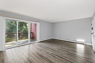 /international/us/1109-waterbury-road-cheshire-ct-110101006837/