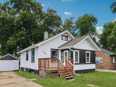 /international/us/3216-sw-13th-street-des-moines-ia-110108660584/?lang=it