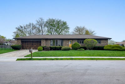 /international/us/496-sheridan-lane-schaumburg-il-110108033576/