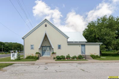 /international/us/812-lafayette-street-brock-ne-110109029416/