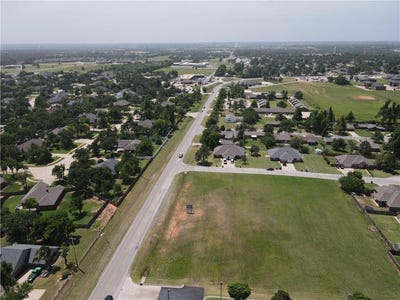 /international/us/3-n-council-road-blanchard-ok-110104196389/