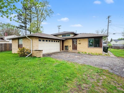 /international/us/12217-wheaton-drive-sterling-heights-mi-110107698368/