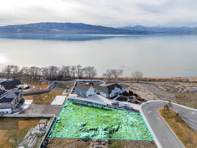 /international/us/343-w-bay-dr-vineyard-ut-110105978014/