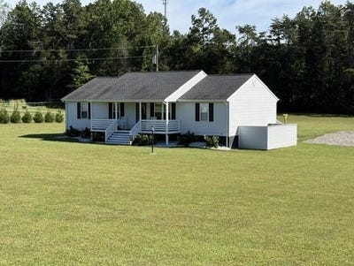 /international/us/3232-briery-road-keysville-va-110119990701/