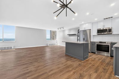 /international/us/1000-urlin-avenue-columbus-oh-110109444998/