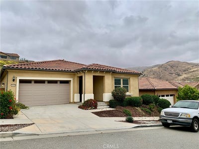 /international/us/24648-overlook-drive-corona-ca-110108127925/