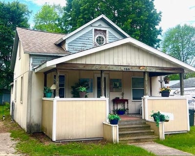 /international/us/709-oak-avenue-muskegon-mi-110108332447/