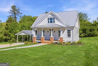 /international/us/409-roper-drive-clarkesville-ga-110105213967/