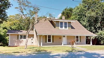 /international/us/1023-spring-street-mount-airy-nc-110100703758/?lang=it