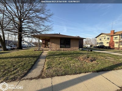 /international/us/403-e-maple-street-centerville-ia-110098329075/?lang=zh-cn