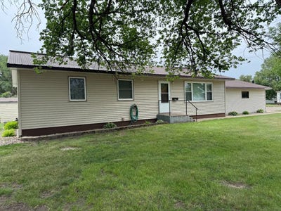 /international/us/904-east-6th-avenue-redfield-sd-110108539752/?lang=fr
