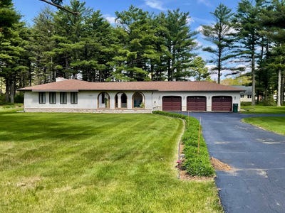 /international/us/7641-greeler-lane-wisconsin-rapids-wi-110108394199/