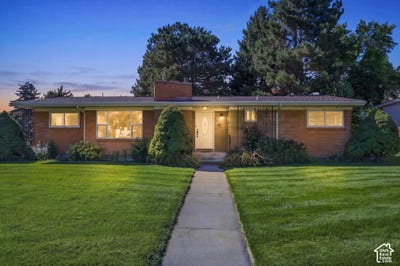 /international/us/11-n-425-e-smithfield-ut-110110101085/