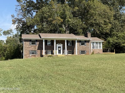 /international/us/7803-lucky-lane-corryton-tn-110120496984/