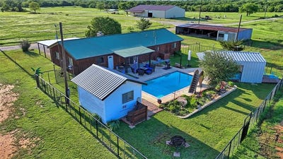 /international/us/978-longbranch-road-nocona-tx-110106726272/