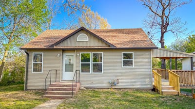 /international/us/612-e-benton-avenue-ava-mo-110107682812/