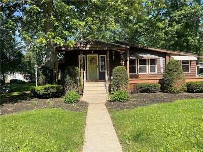 /international/us/296-ashwood-drive-elyria-oh-110100800689/